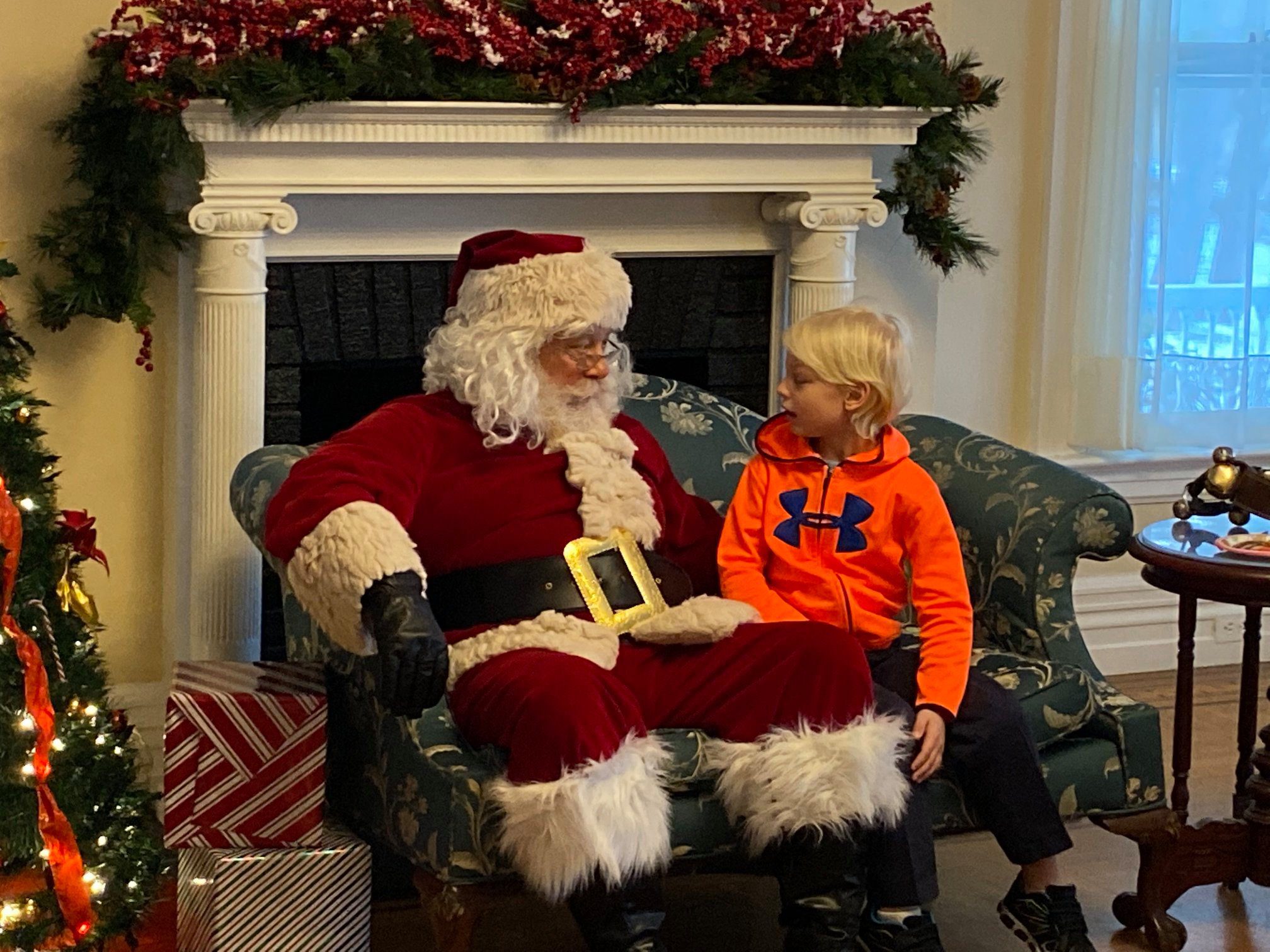 candy-cane-santa-listening-to-boys-wish-list